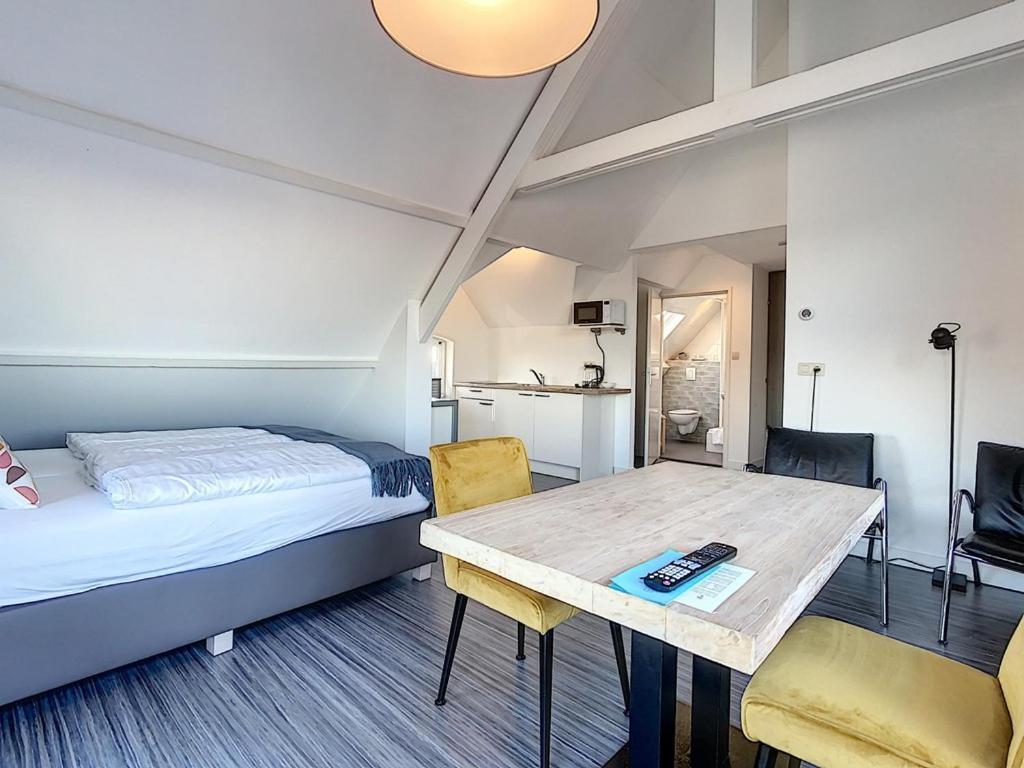 The Town Hotel Studios Appartments Zuidzande エクステリア 写真