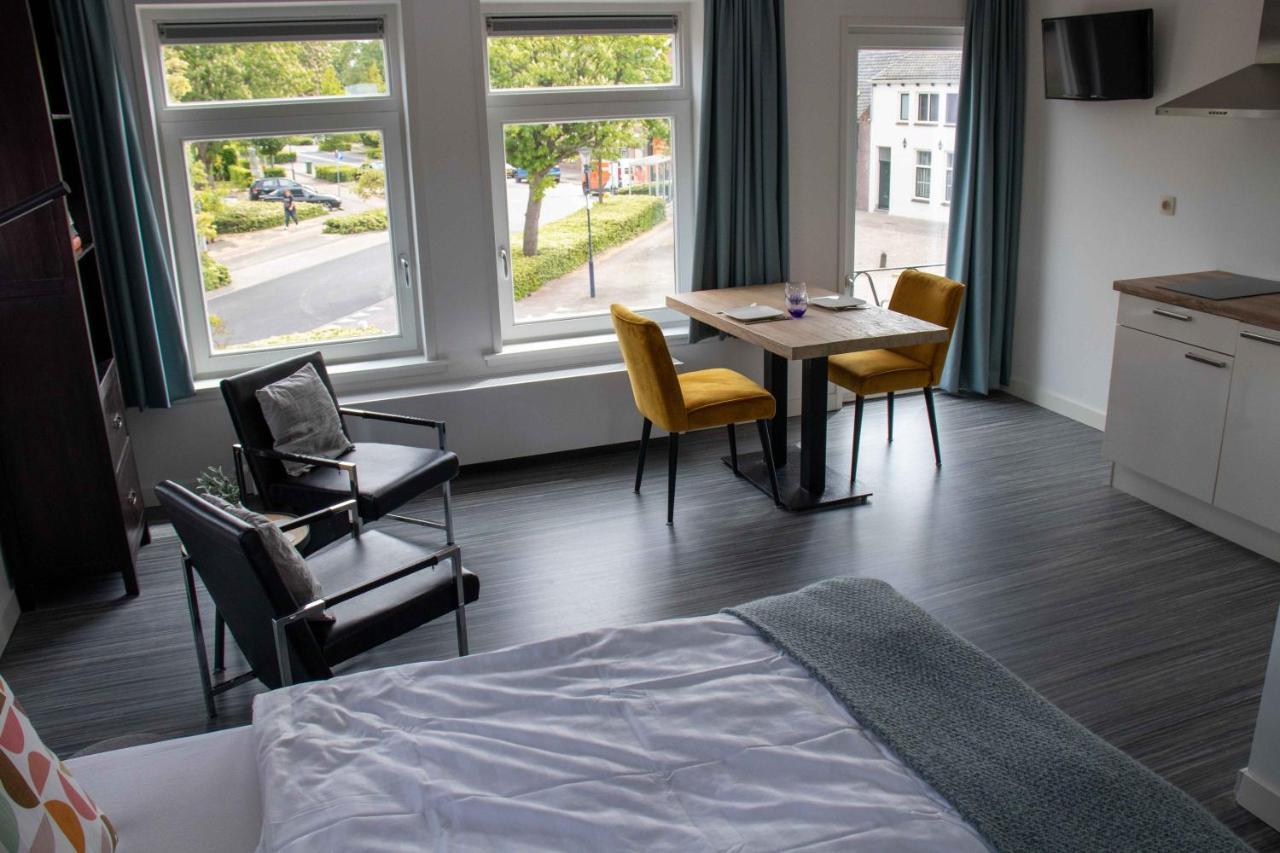 The Town Hotel Studios Appartments Zuidzande エクステリア 写真